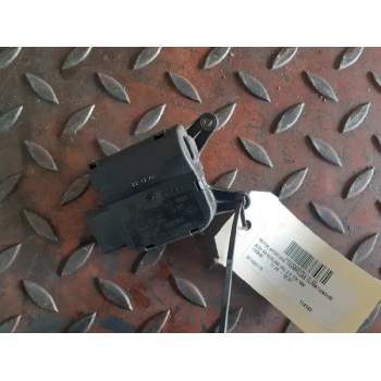 MOTOR APERTURA TRAMPILLAS CLIMATIZADOR 8E1820511B 0132801303 