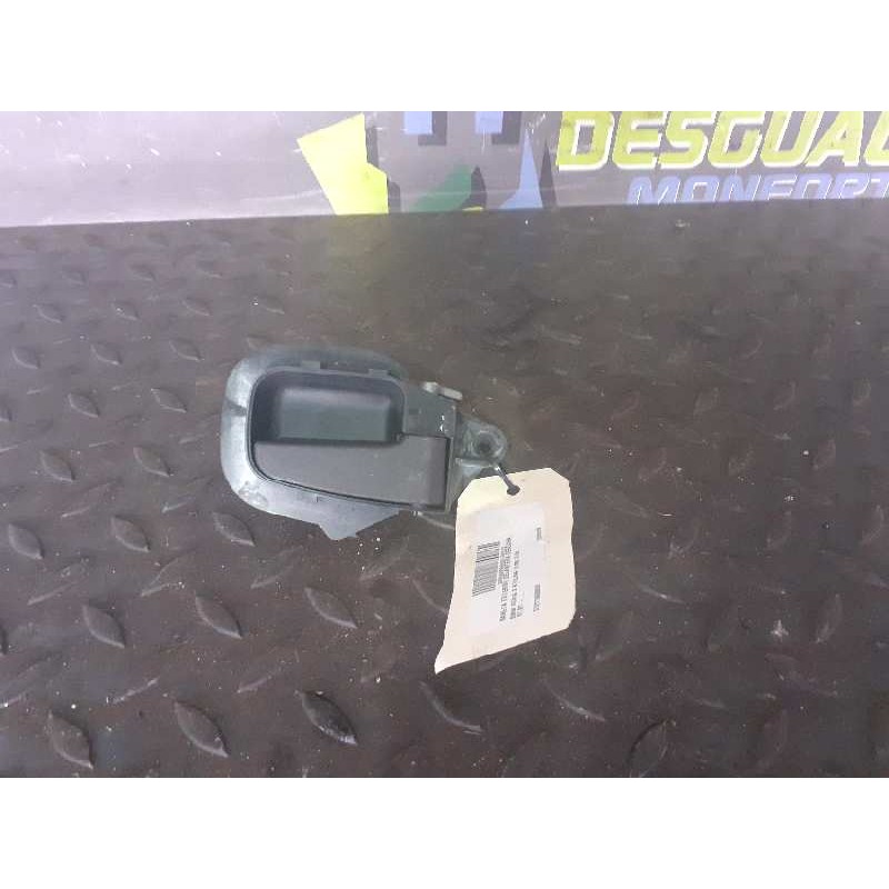 Recambio de maneta exterior delantera derecha para bmw serie 3 berlina (e36) 318i referencia OEM IAM 51211960808  