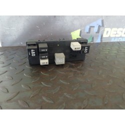 Desguace MonforteCAJA RELES / FUSIBLES 3C0937049E H37S1002 SEATCaja reles / fusibles|Desguace Monforte