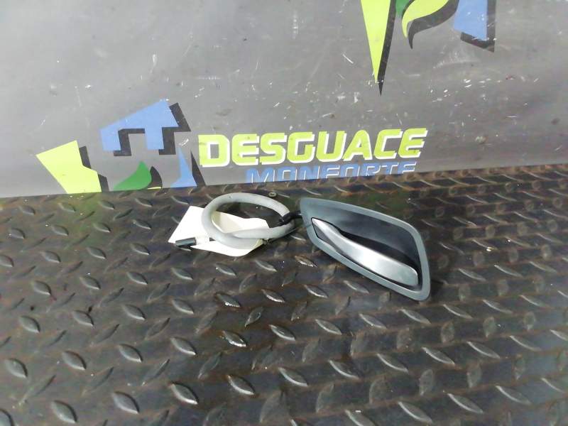 MANETA INTERIOR TRASERA IZQUIERDA B39465373758 