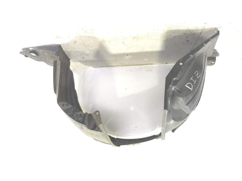 PASO DE RUEDA DELANTERO IZQUIERDO 63841BR20A 