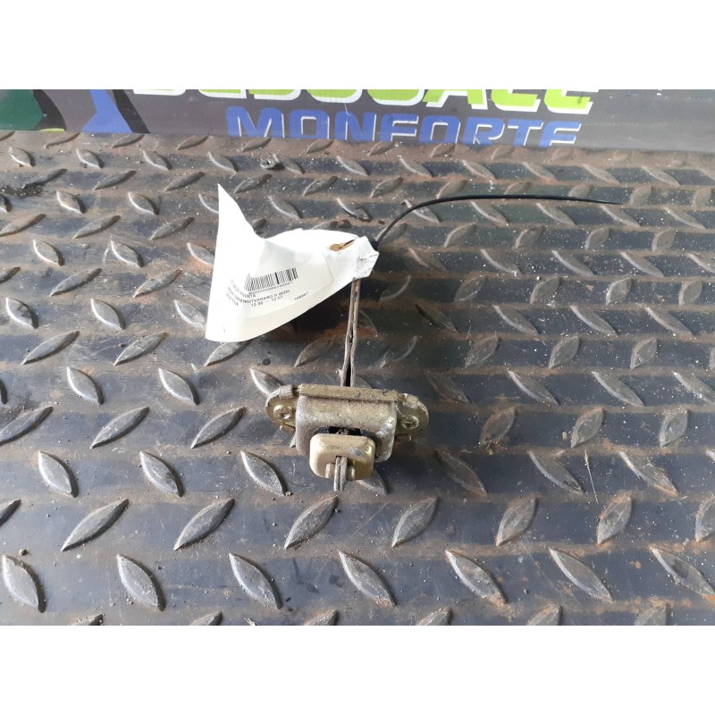 Recambio de retenedor puerta para nissan terrano/terrano.ii (r20) comfort plus referencia OEM IAM   