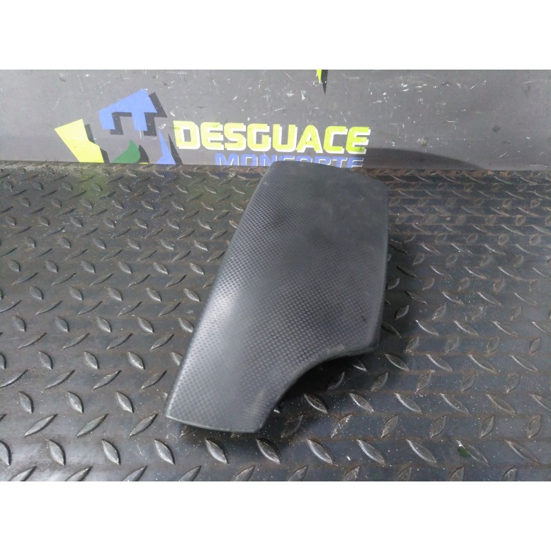 Recambio de apoyabrazos central para seat toledo (5p2) sport-up referencia OEM IAM 5P0863761A  