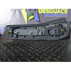 Recambio de piloto trasero derecho para fiat punto berlina (176) 55 s referencia OEM IAM 7730722  
