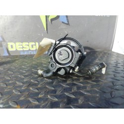 Recambio de bomba direccion para ford focus berlina (cak) ghia referencia OEM IAM 2JD0303  
