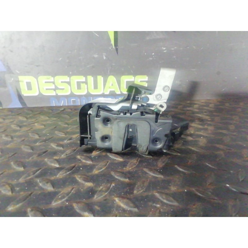 Recambio de cerradura puerta delantera derecha para ford mondeo ber. (ca2) ghia referencia OEM IAM 6M2AR21812AB  
