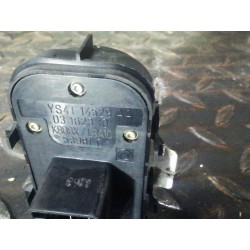Recambio de mando elevalunas delantero izquierdo para ford focus berlina (cak) ghia referencia OEM IAM YS4T14529AA K808XL8A1C 