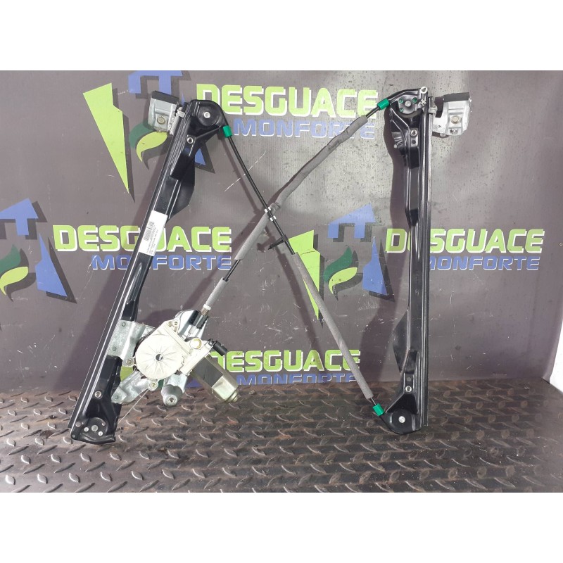 Recambio de elevalunas delantero derecho para ford focus berlina (cak) ghia referencia OEM IAM D2R5A XS4123200 