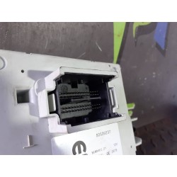 Recambio de caja reles / fusibles para alfa romeo giulietta (191) distinctive referencia OEM IAM 50539237  