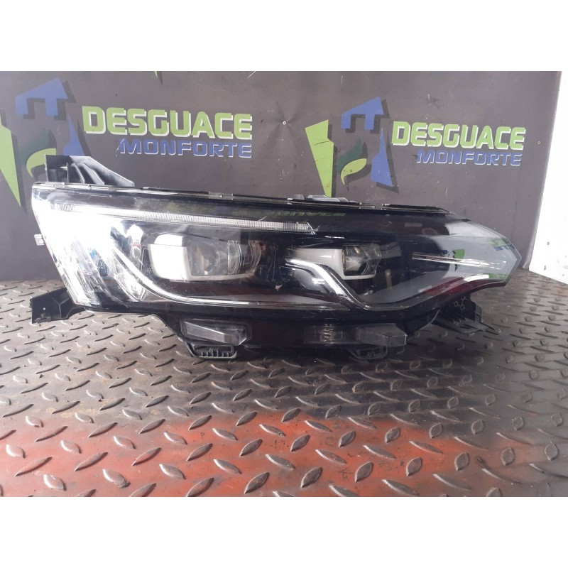 Recambio de faro derecho para renault talisman business referencia OEM IAM 260106724R  