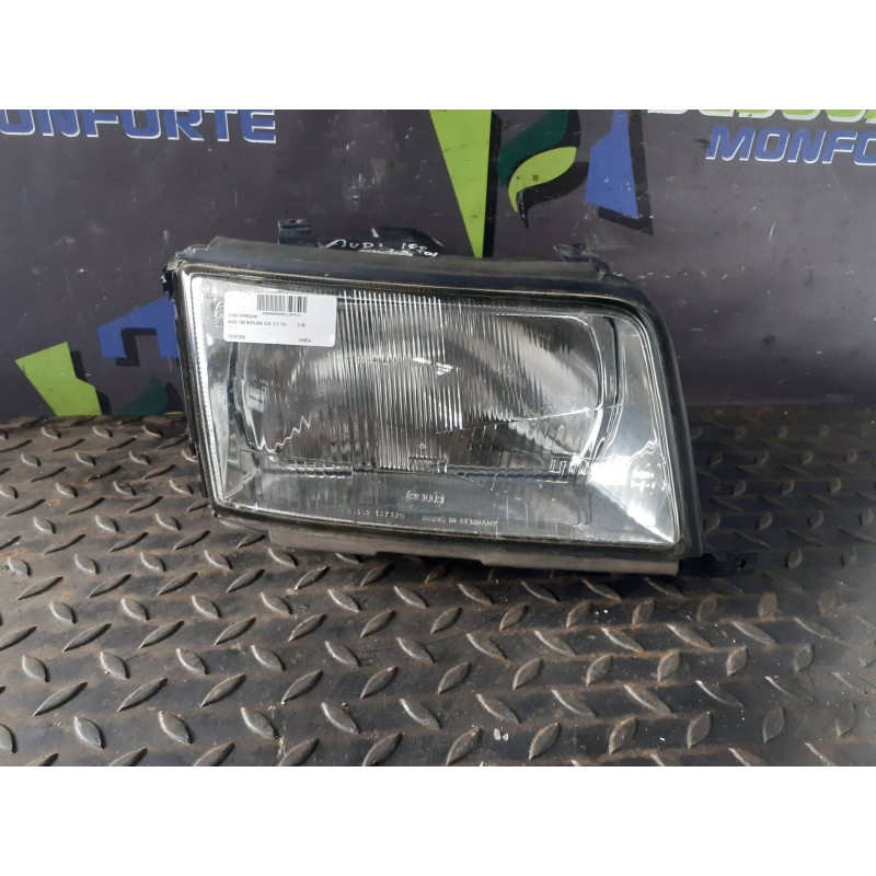 Recambio de faro derecho para audi 100 berlina (c4) 2.5 tdi referencia OEM IAM 13797200  