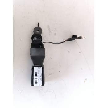 Recambio de enganche cinturon trasero central para bmw 5 (f10) 530 d xdrive referencia OEM IAM 724327504  