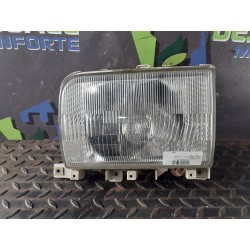 Recambio de faro izquierdo para nissan cabstar 01.04  3.0 diesel referencia OEM IAM   