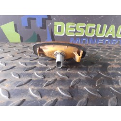 Recambio de piloto lateral izquierdo para hyundai santa fe (sm) 2.4 cat referencia OEM IAM 92305260  