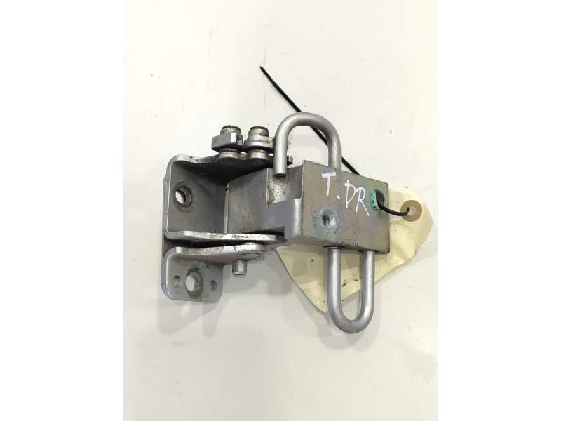 RETENEDOR PUERTA 7L0833412 