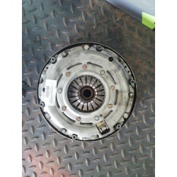 Recambio de volante motor para alfa romeo giulietta (191) distinctive referencia OEM IAM 552670031  