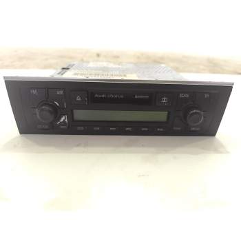 SISTEMA AUDIO / RADIO CD 8E0035152 / AUZ2Z2B2627778 
