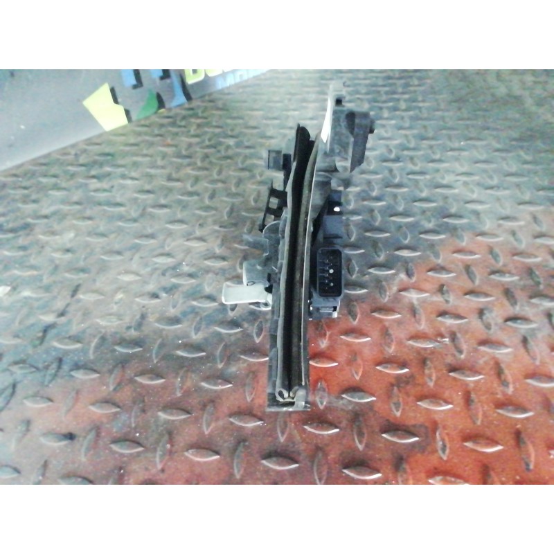 Recambio de cerradura puerta trasera derecha para ford focus lim. (cb4) trend referencia OEM IAM 4M5AA26412BE  