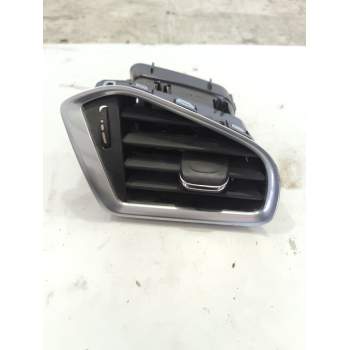 REJILLA AIREADORA 9676606977 / 00127530 