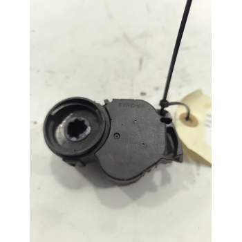 MOTOR TRAMPILLA CALEFACCION 1110111A 