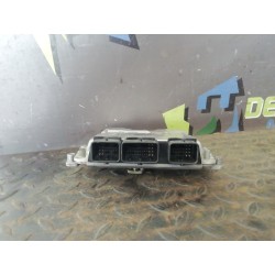 Recambio de centralita motor uce para peugeot 206 berlina xr referencia OEM IAM 9648394480 0281011083 