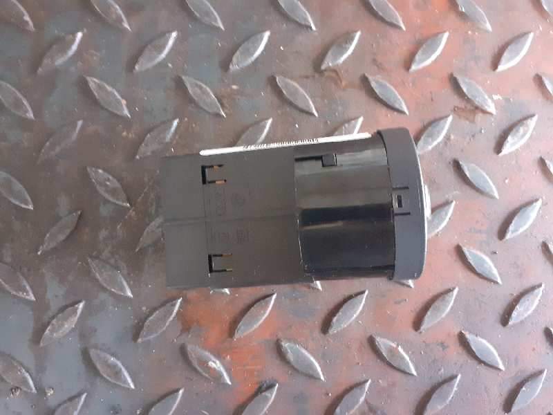 MANDO LUCES 8E0941531C 