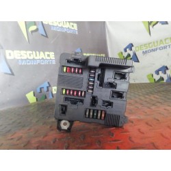 Recambio de caja reles / fusibles para renault scenic ii grand luxe privilege referencia OEM IAM 8200306032A S118399200D 