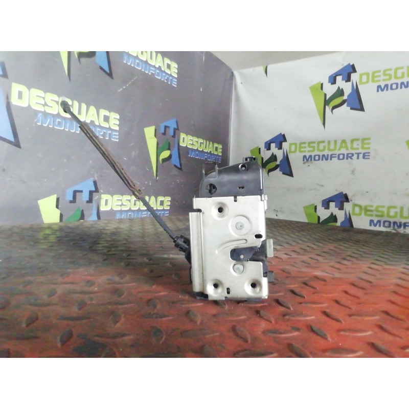 Recambio de cerradura puerta trasera izquierda para renault scenic ii grand luxe privilege referencia OEM IAM   