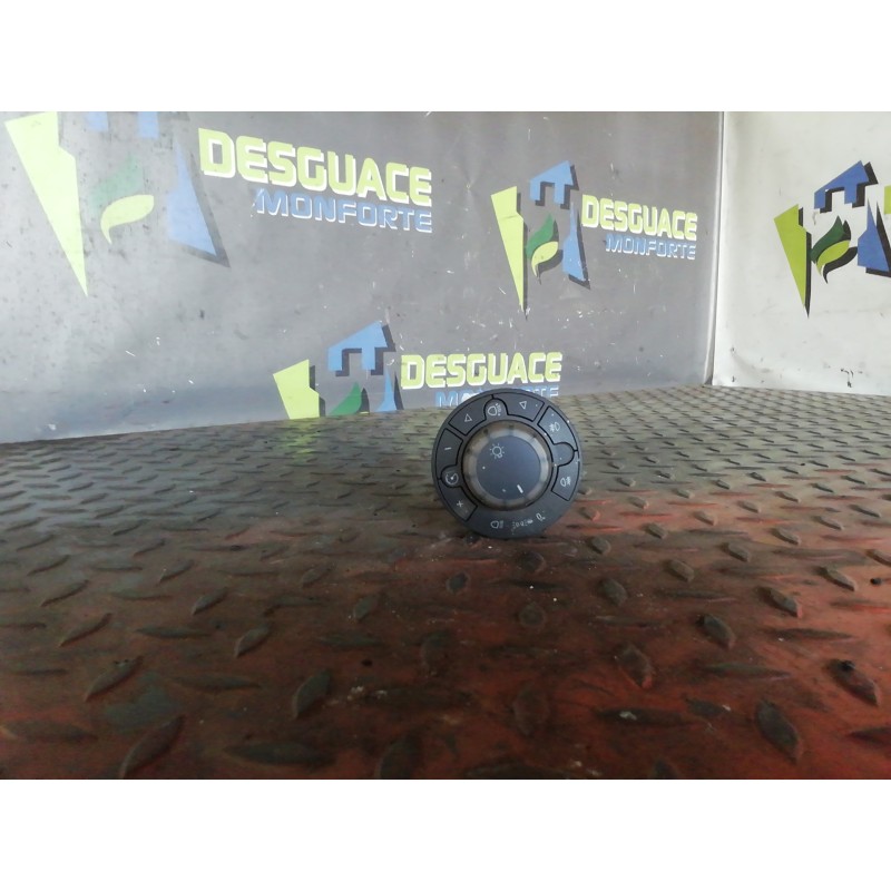 Recambio de mando luces para opel corsa d innovation referencia OEM IAM 13249401  