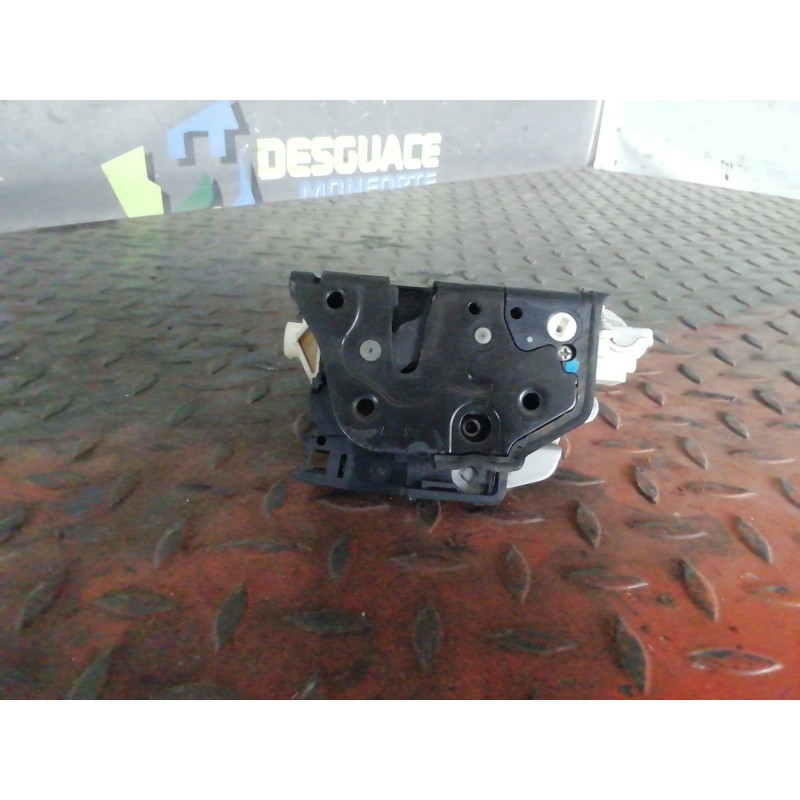 Recambio de cerradura puerta delantera derecha para seat leon (1p1) reference referencia OEM IAM 1P1837016  