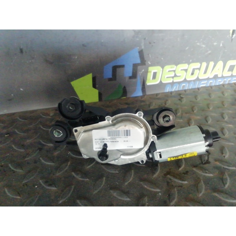 Recambio de motor limpia trasero para seat leon (1p1) reference referencia OEM IAM 5P0955711C 53033812 