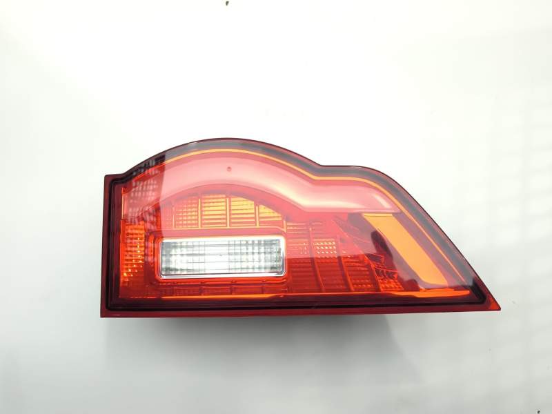 PILOTO TRASERO DERECHO INTERIOR HK8315K272AA 