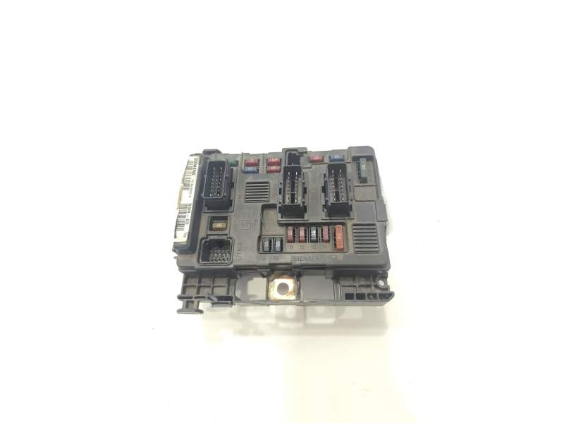 CAJA RELES / FUSIBLES 9643498880 