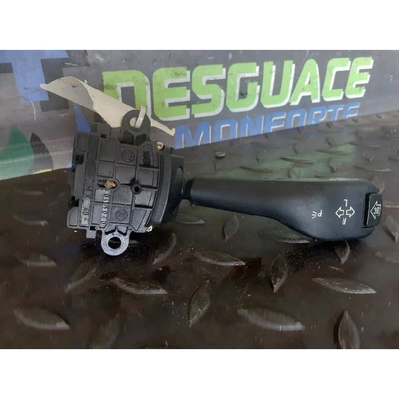 Recambio de mando intermitentes para bmw serie 3 berlina (e46) 320d referencia OEM IAM 8363668M  