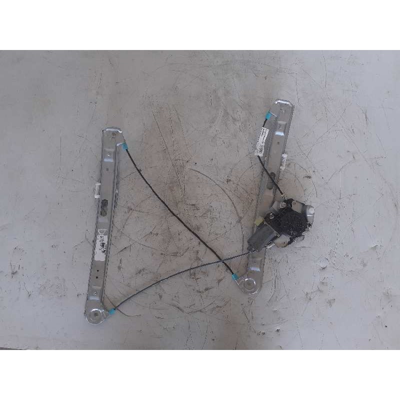 Recambio de elevalunas delantero derecho para bmw serie 3 berlina (e46) 320d referencia OEM IAM 60808430 676283620640 