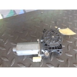 Recambio de motor elevalunas delantero izquierdo para bmw serie 3 berlina (e46) 320d referencia OEM IAM 676283620630  