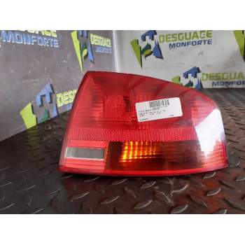 PILOTO TRASERO DERECHO 8E5945096 