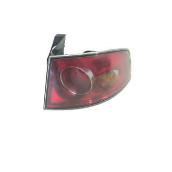 PILOTO TRASERO DERECHO 6L6945096A 