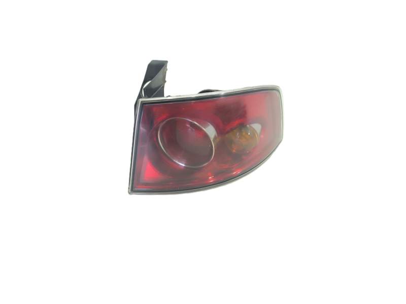 PILOTO TRASERO DERECHO 6L6945096A 