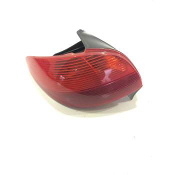 PILOTO TRASERO IZQUIERDO 2531G 