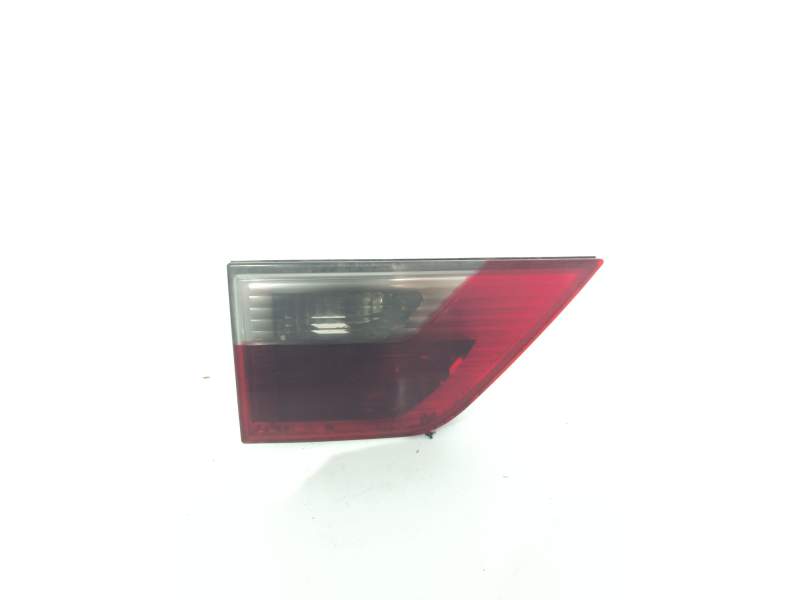 PILOTO TRASERO IZQUIERDO INTERIOR 63213420203 