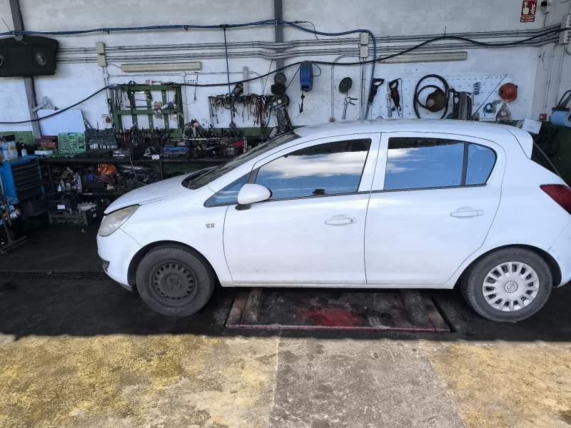 OPEL CORSA D (S07)
