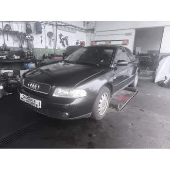 AUDI A4 B5 (8D2) - `889`