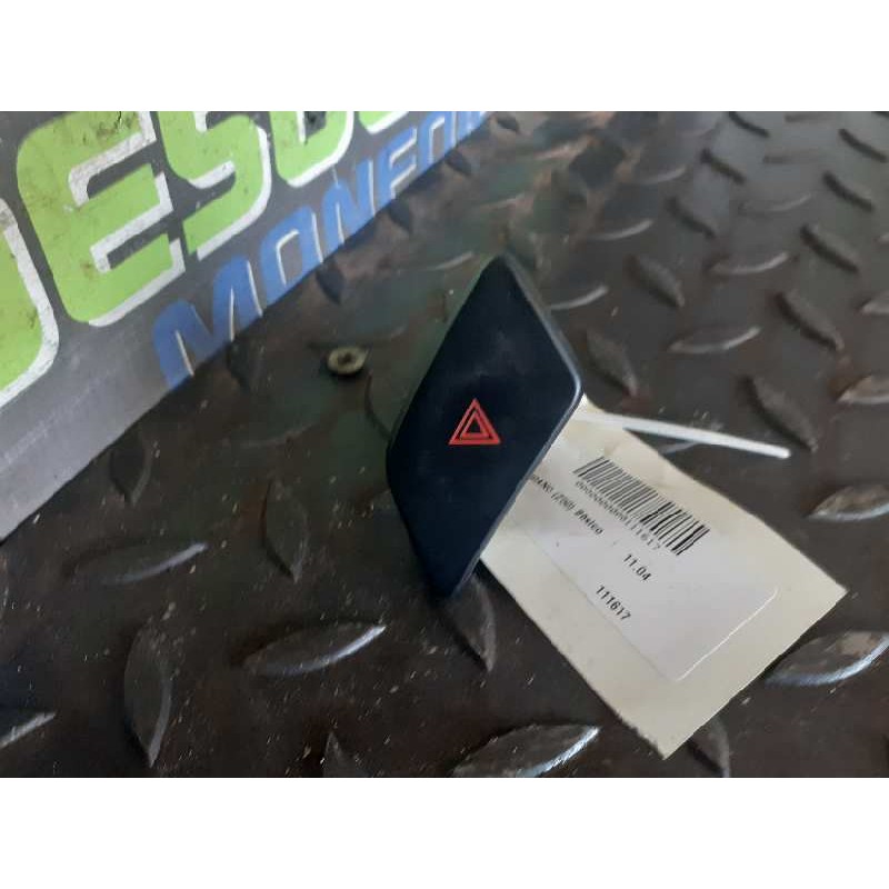 Recambio de warning para nissan murano (z50) básico referencia OEM IAM 06019  