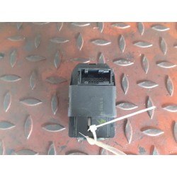 Recambio de mando elevalunas delantero izquierdo para peugeot 206 berlina look referencia OEM IAM 6554WA  