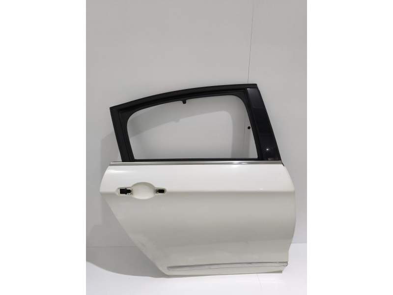 PUERTA TRASERA DERECHA 9008R8 