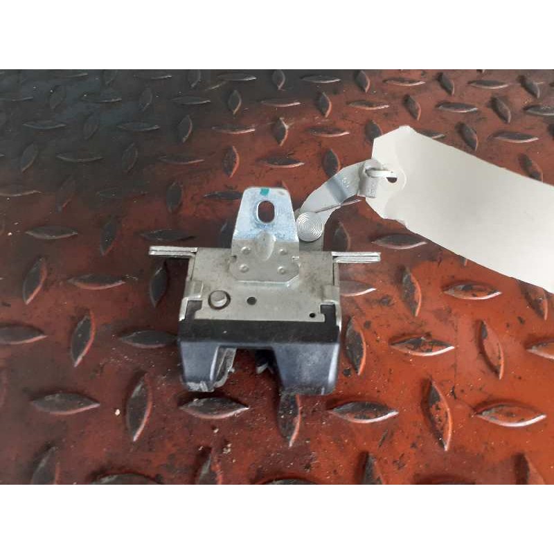 Recambio de cerradura maletero / porton para opel corsa c blue line referencia OEM IAM 90534769  