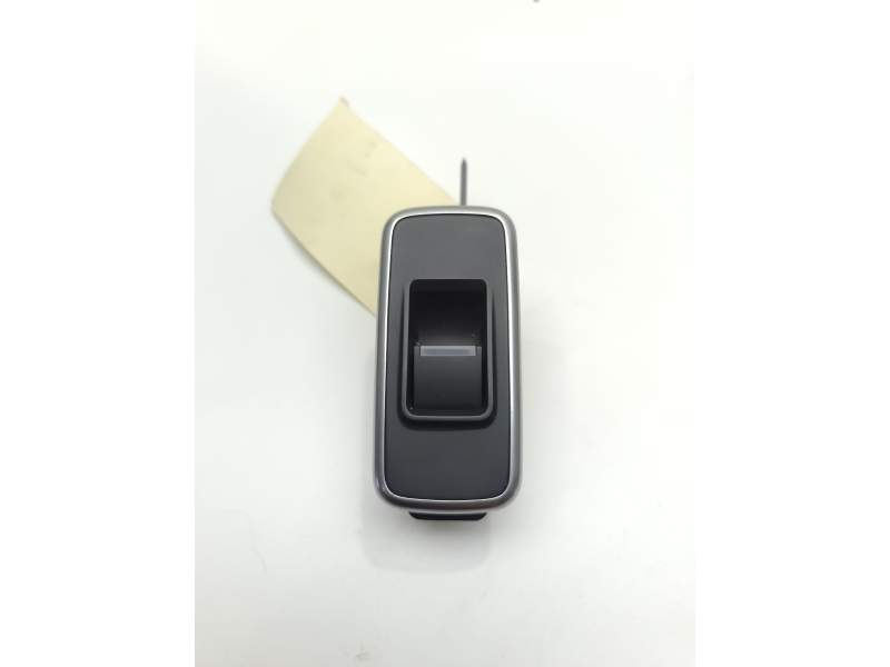 MANDO ELEVALUNAS TRASERO IZQUIERDO GX7314717AC 