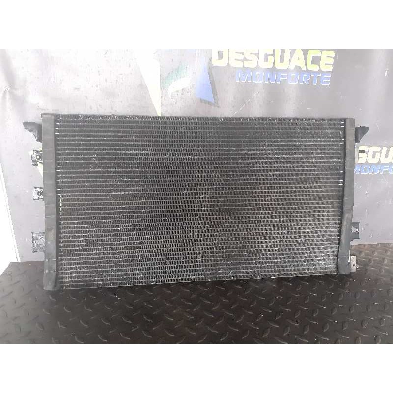 Recambio de condensador / radiador aire acondicionado para chrysler gran voyager 4.yn5m referencia OEM IAM 4682590  