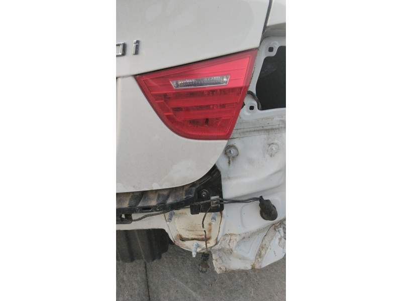PILOTO TRASERO DERECHO INTERIOR 63217289428 